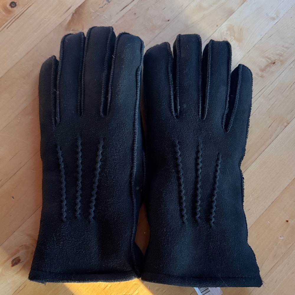 Quince Shearling Gloves, New, S